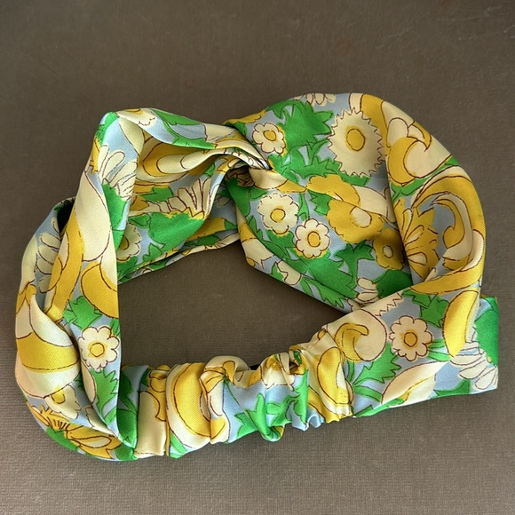 Zara Stretch Headband Green and Yellow Print - Picture 3 of 3